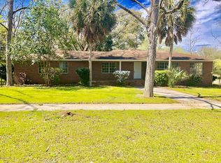 809 N Hamlin St, Bonifay, FL 32425