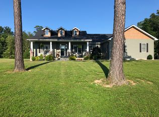 19690 Straughn Rd, Farmington, MO 63640