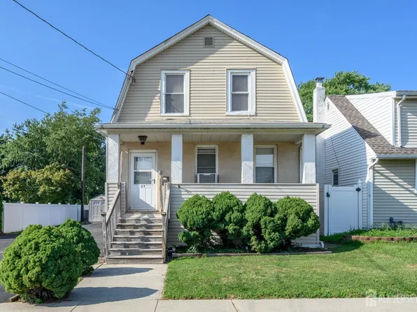 27 S Robert St, Sewaren, NJ 07077
