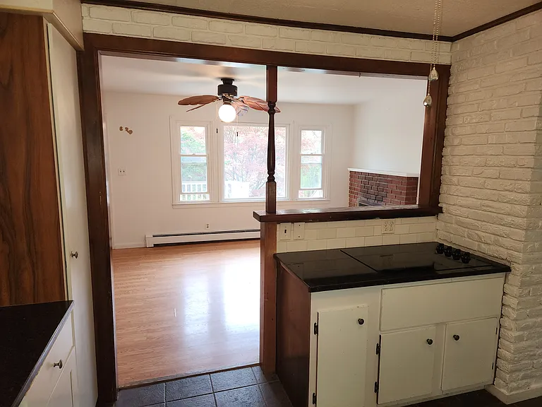 44 Lakeside Dr — Photo 10