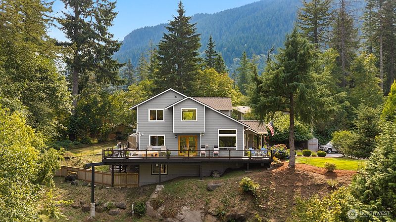 2nd image of 42229 SE 166th Place