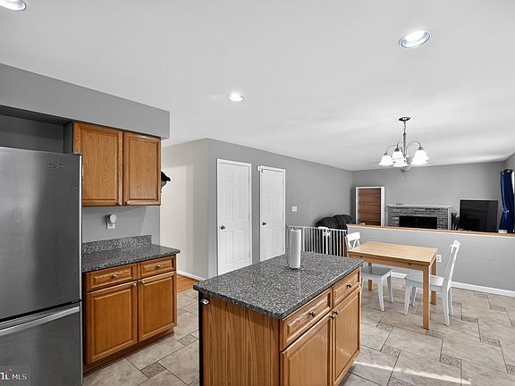 5th image of 4333 Decatur Dr