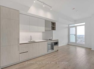 1000 Portage Pkwy #2701, Vaughan, ON L4K 0J6