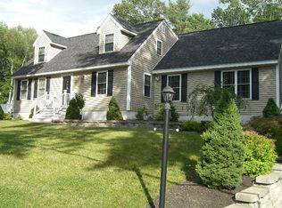 5 Brookside Ter, Atkinson, NH 03811