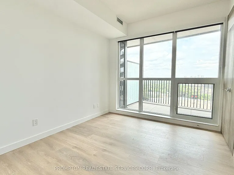 18 Esther Shiner Blvd #1211 — Photo 15