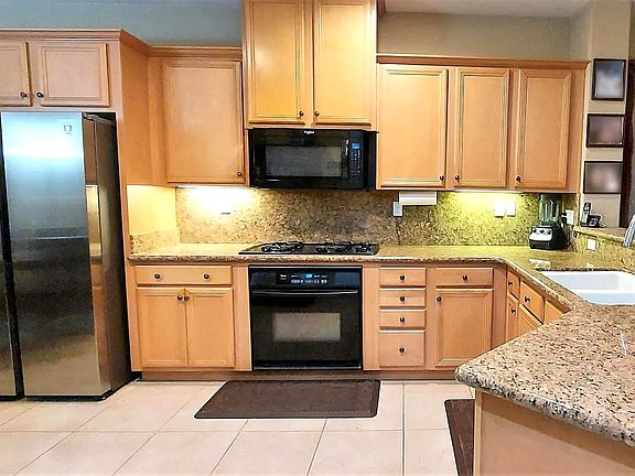 4th image of 3414 Kensington Ct