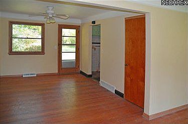 5th image of 24820 Carey Ln