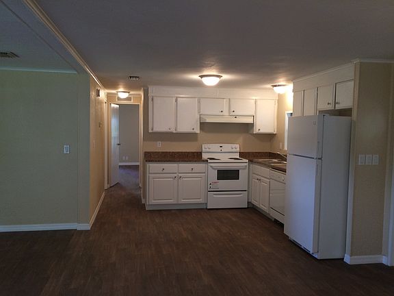5th image of 2224 NW 48th Ct