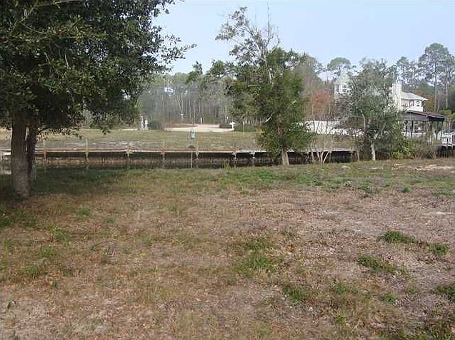 2nd image of 4745 Chinquapin Dr