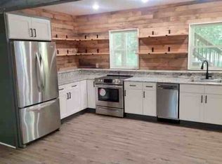 (Undisclosed Address), Sutton, MA 01590