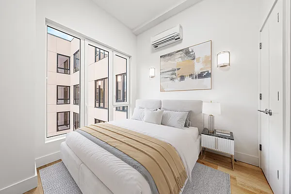 Rented by Nooklyn NYC LLC | media 49