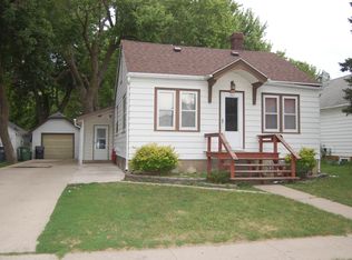 1611 East Ave, Worthington, MN 56187