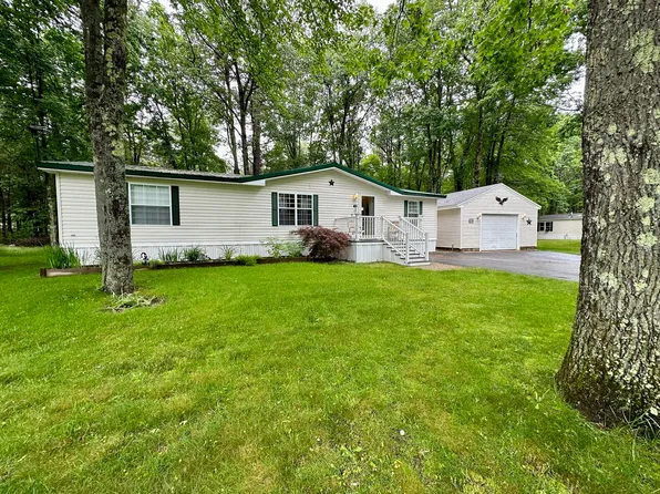 18 Marsh Brook Crossing, Sanford, ME 04073
