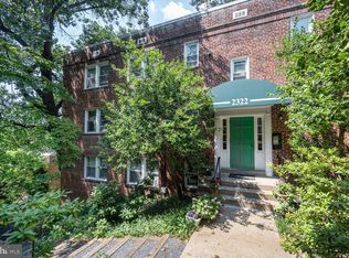 2322 40th Pl NW APT 301, Washington, DC 20007