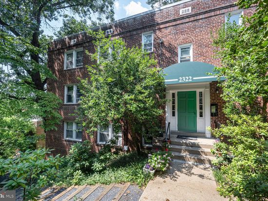 2322 40th Pl NW APT 301, Washington, DC 20007