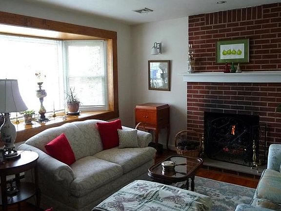 Living Room, bay window