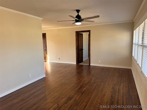 4th image of 1814 N Jamestown Ave