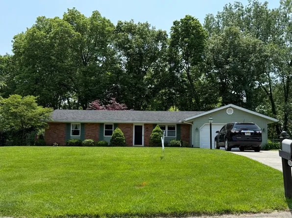 1203 Maplewood Dr, Piqua, OH 45356