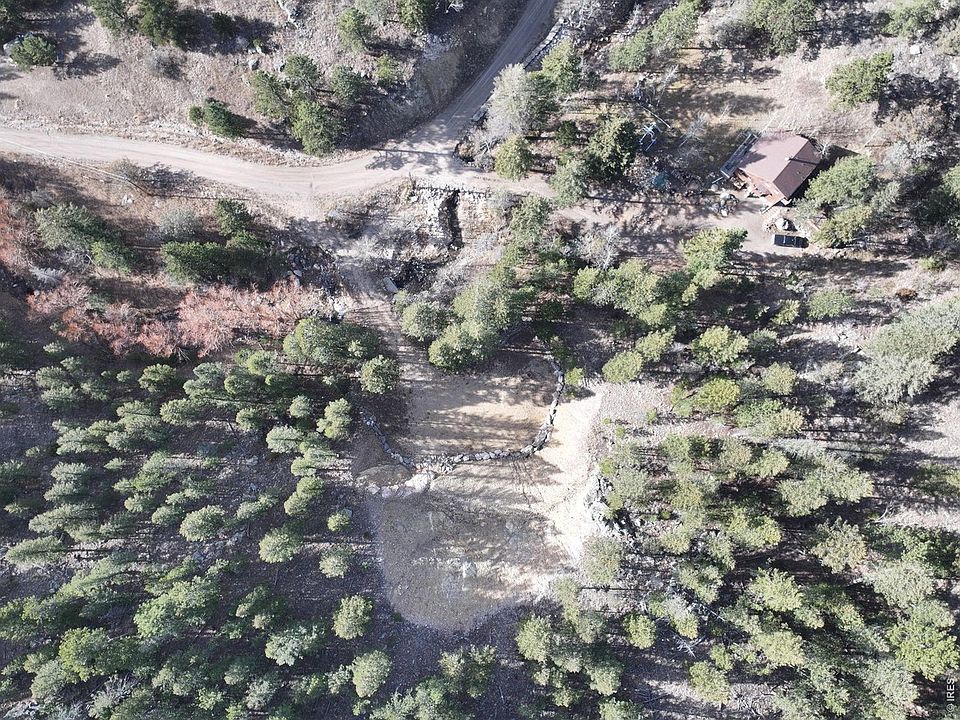 1st image of 416 Black Creek Dr