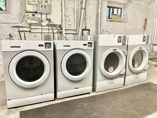 Rented by Virtual Real Estate | media 9