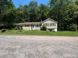 70 Indian Run Rd, Weatherly, PA 18255