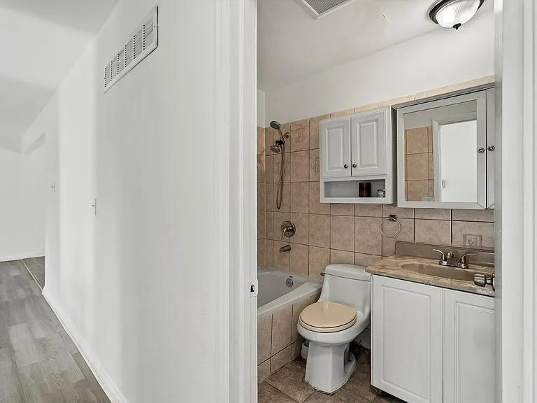 9986 Lark Ave — Photo 8