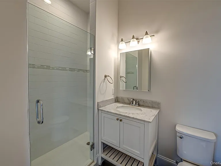 41 Green St #2C — Photo 13