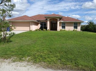 3101 Paula Ave S, Lehigh Acres, FL 33976