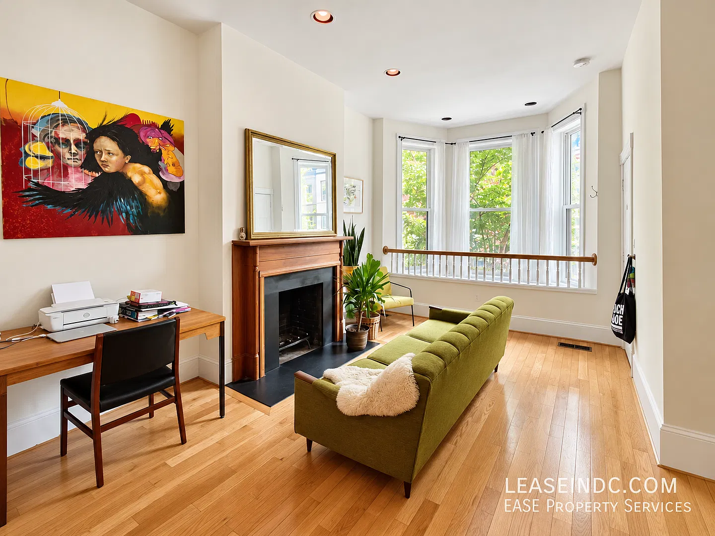 2 bed, 1.5 bath, 1500 sqft, $3,925 — Photo 2
