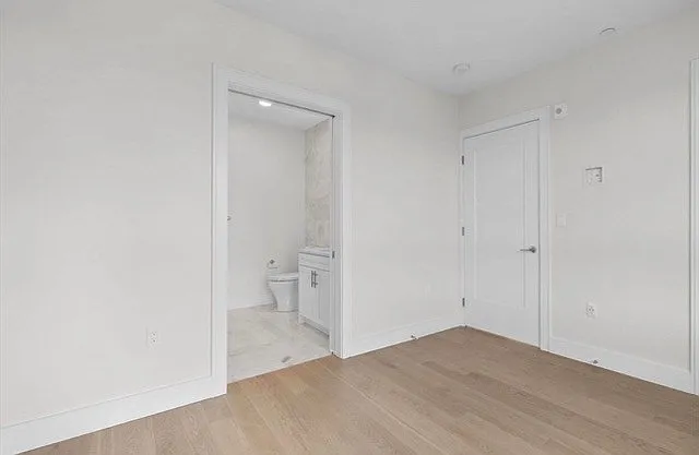 301 Border St #601 — Photo 23