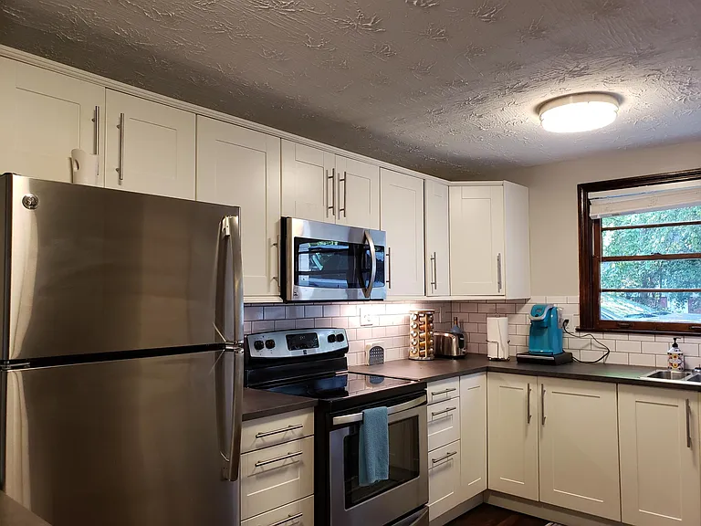 2345 Macon Dr SW #B — Photo 8