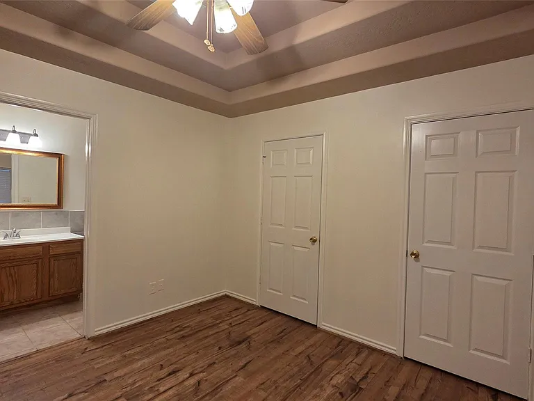 10635 Royal Cavins Dr — Photo 10