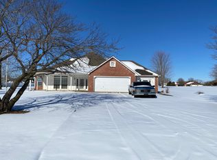 10887 E Canyon Oaks Rd, Claremore, OK 74017