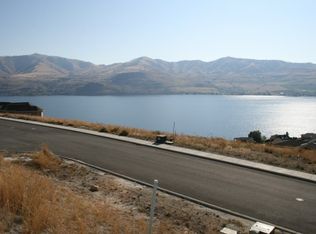 109 Crystal Crest Dr, Chelan, WA 98816