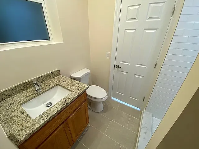 1342 W Howard St #1 — Photo 10