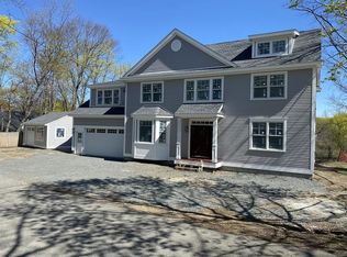 81 Garfield St, Marblehead, MA 01945