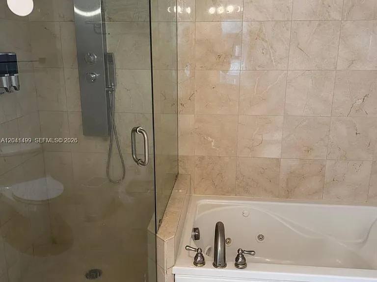6365 Collins Ave #1707 — Photo 12