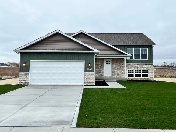 5064 Pamela Ln, Lowell, IN 46356