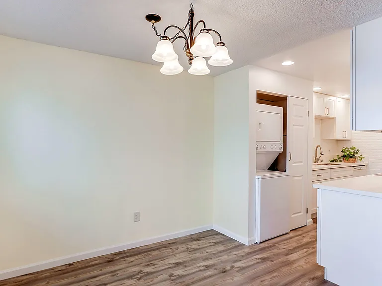 118 147th Ave SE #3 — Photo 9