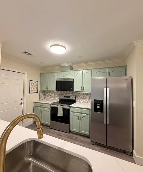 2144 Cornerstone Dr — Photo 5