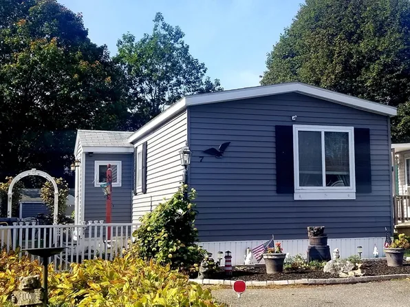 251 Newbury St #7, Peabody, MA 01960