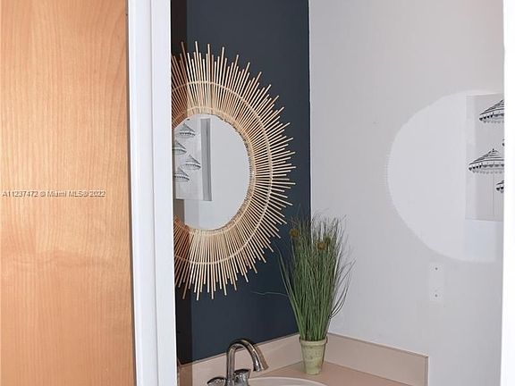 5th image of 726 NE 5th Ave #726