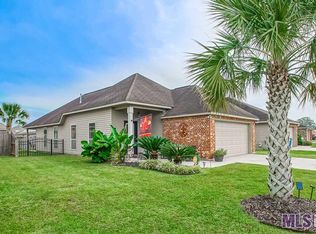 42350 Palmstone Ave, Prairieville, LA 70769