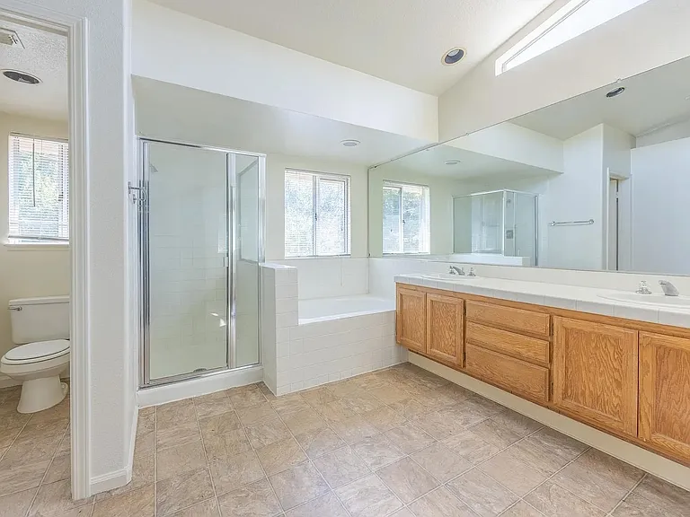 5807 Devon Dr — Photo 12