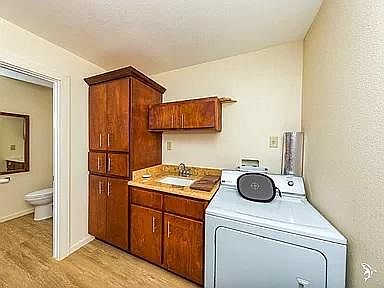 5th image of 12766 E 47th Dr