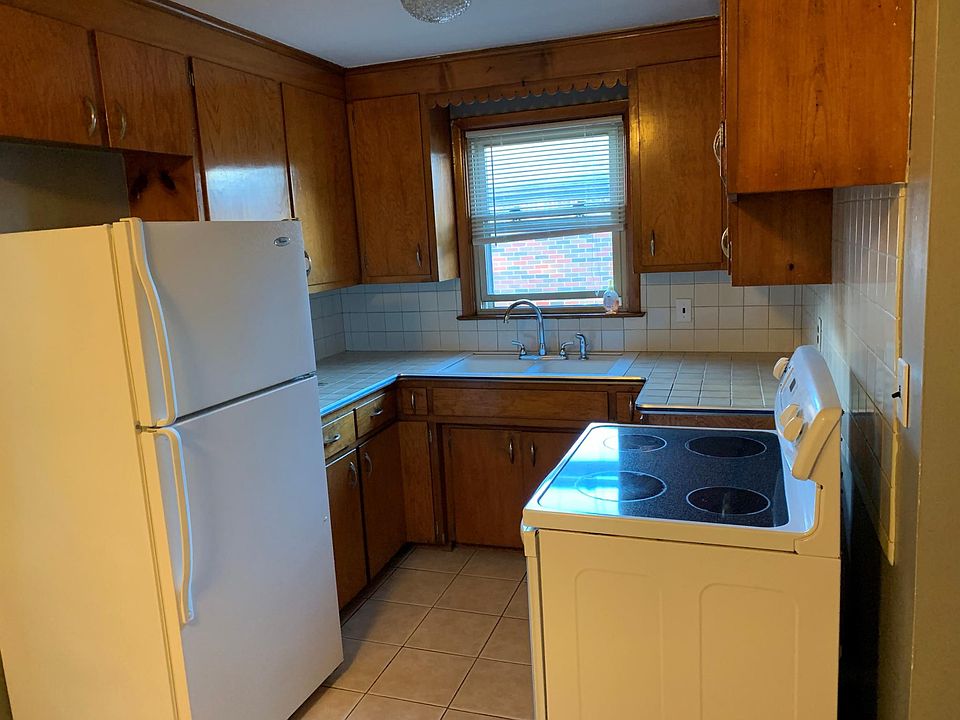 1st image of 780 Englewood Ave APT 4