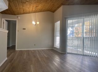 9 Chase Oaks Ct #2, Groton, CT 06340