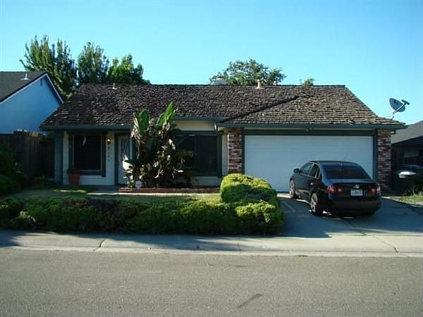 1st image of 4150 N Country Dr