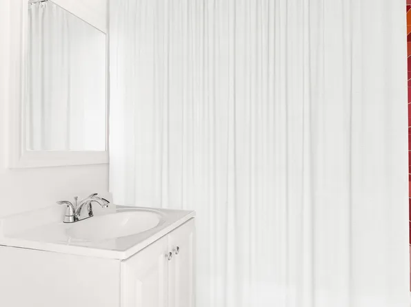 229 East 28th Street image 4 of 5