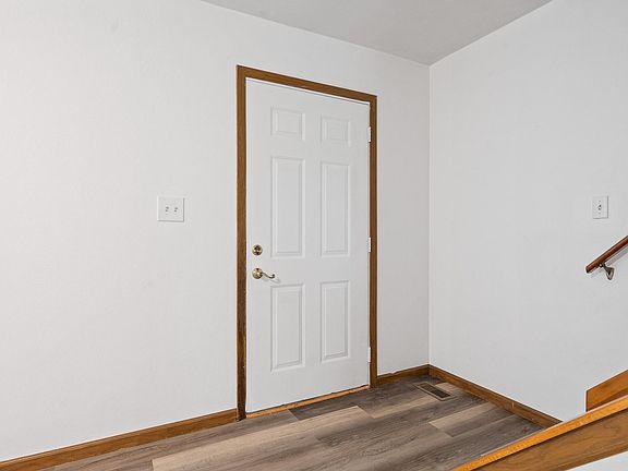 3rd image of 187 Madison St #187